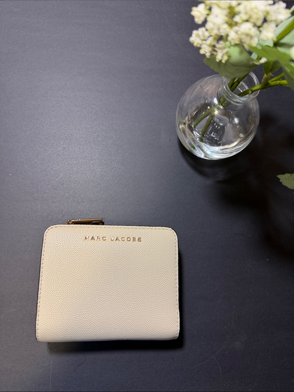 Marc Jacobs Cream Pebbled Leather Zip Wallet with Gold Logo